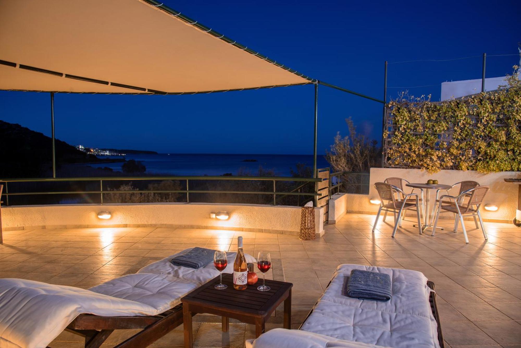 Coastal Dream Beachview Jacuzzi& Sauna Amoudara  Екстериор снимка